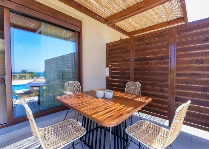 La Perla Di Barla Seafront Apartamento Kanalos